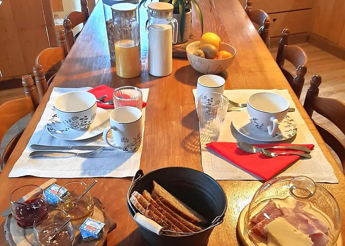 Dhotes La Pimprenelle Repos Et Nature Bed & Breakfast 3*